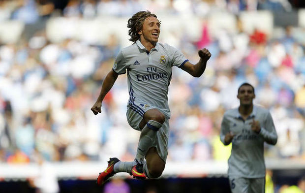 绝对主角 绝对主角